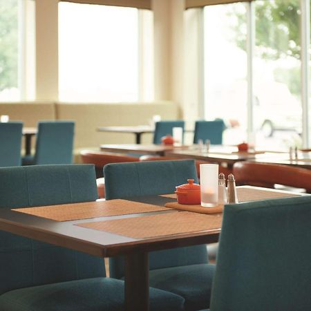 Hilton Garden Inn Columbus Airport Экстерьер фото