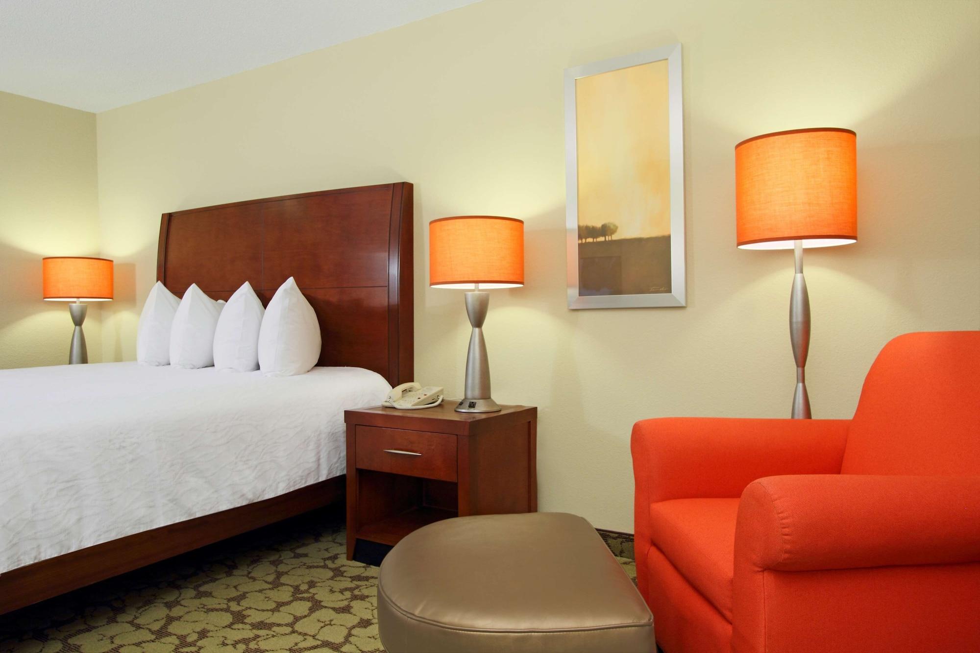 Hilton Garden Inn Columbus Airport Экстерьер фото