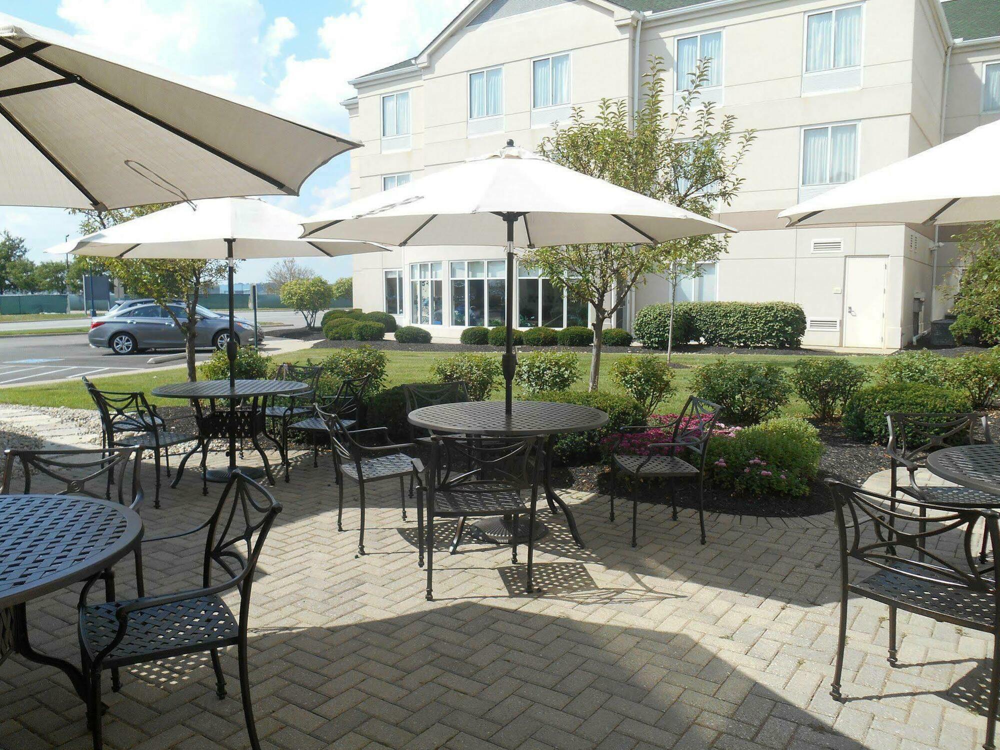 Hilton Garden Inn Columbus Airport Экстерьер фото